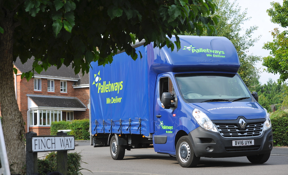 palletways delivery van